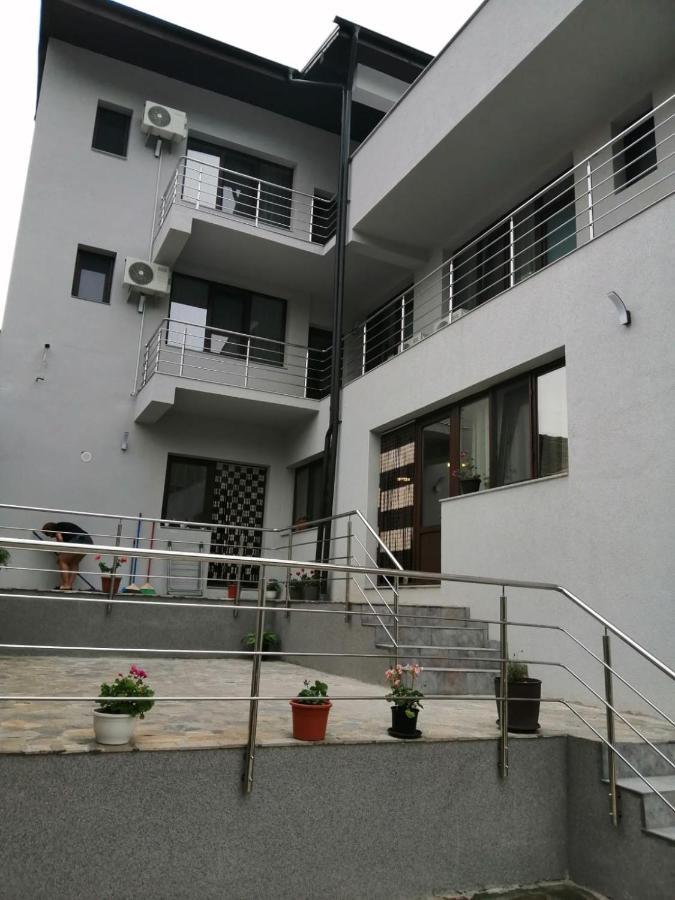 Hotel La Roby Si Niko Dubova Exterior foto